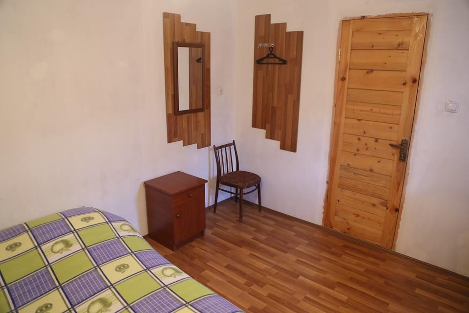 N&N Guest House Mestia Exterior photo